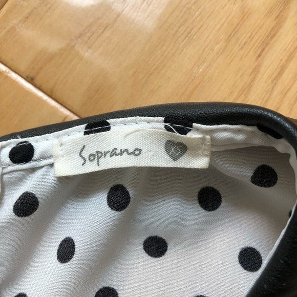 Soprano Polka Dot Crop Top - Picture 7 of 8